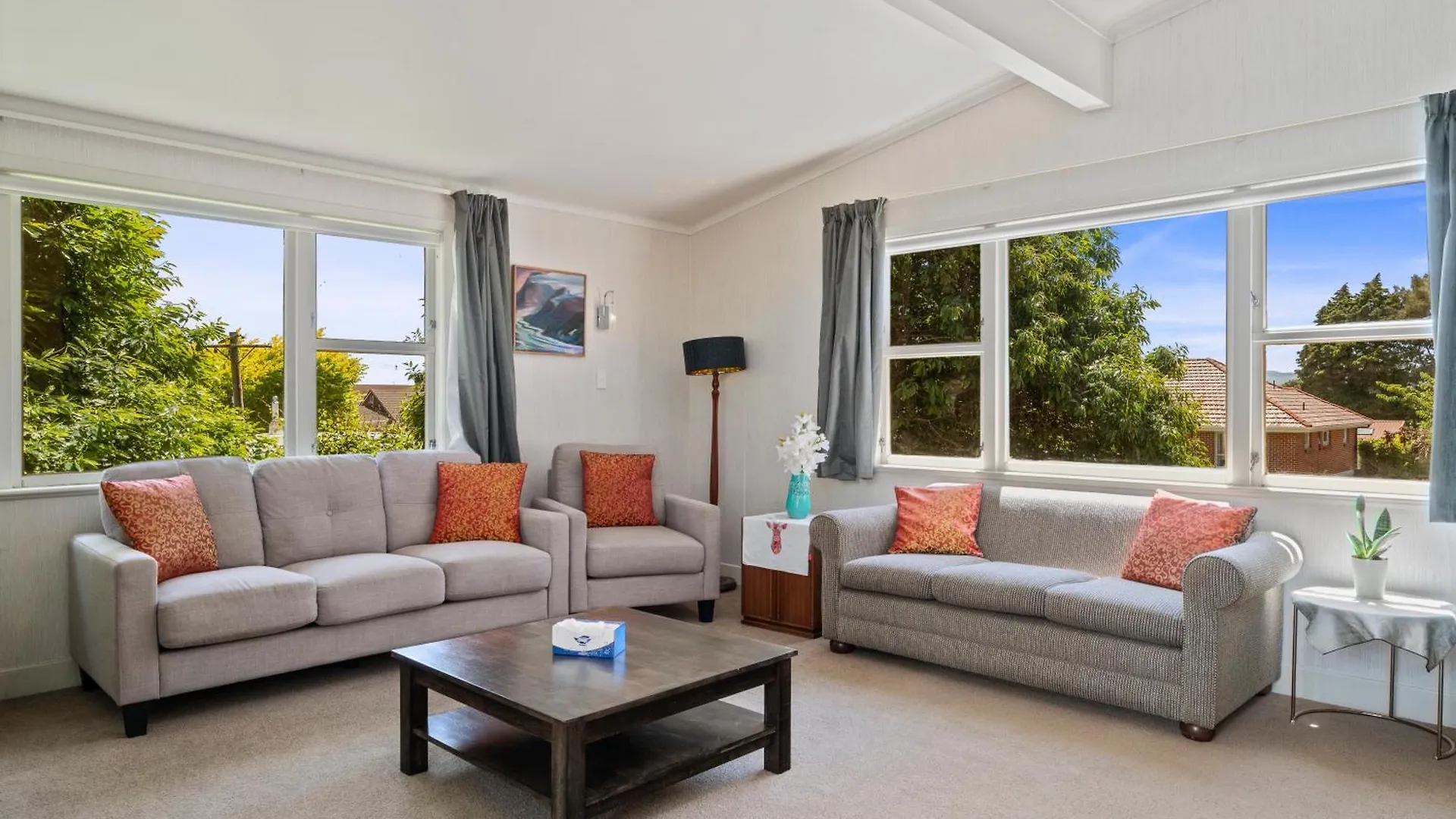 Villa Pool House- Springfield Rotorua